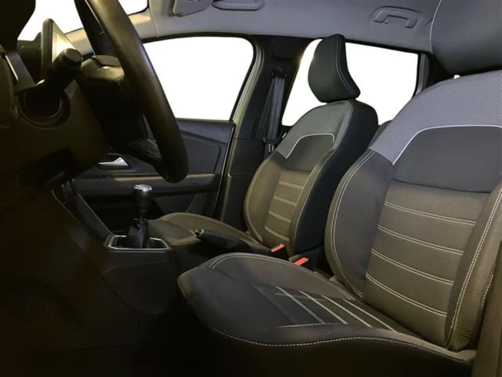 Dacia Jogger usata a Como (9)