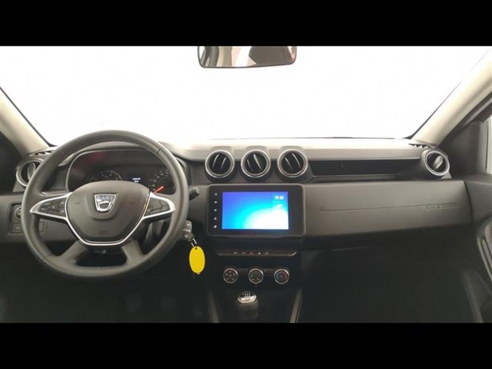 Dacia Duster usata a Milano (12)