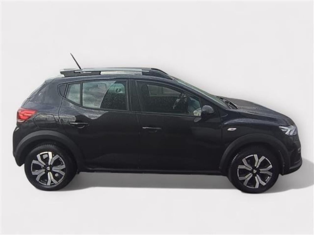 Dacia Sandero usata a Livorno (6)