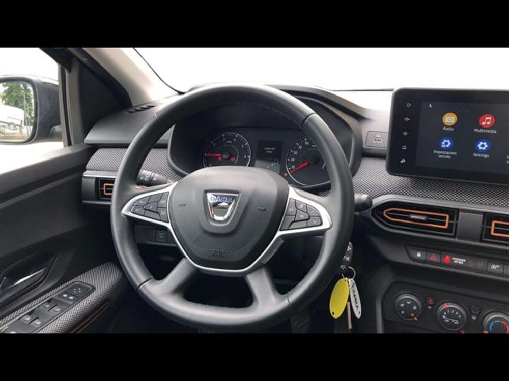 Dacia Sandero usata a Parma (7)