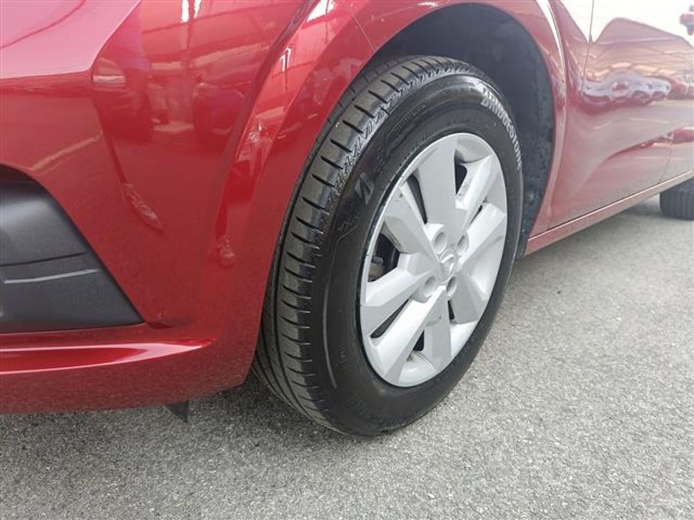 Dacia Sandero usata a Bologna (11)