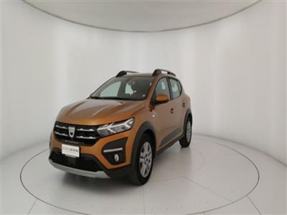 Dacia Sandero Stepway usata a Bari