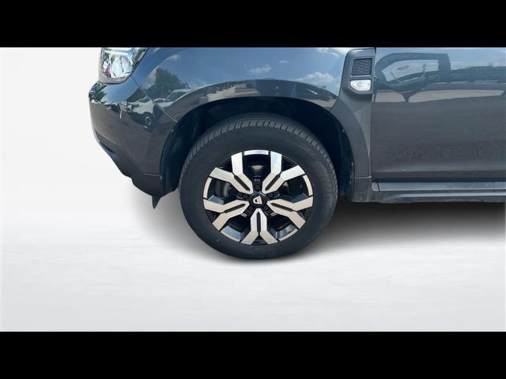 Dacia Duster usata a Padova (15)