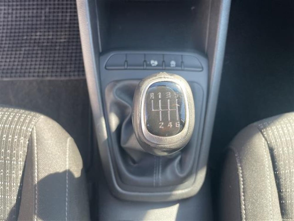 Kia Stonic usata a Torino (15)