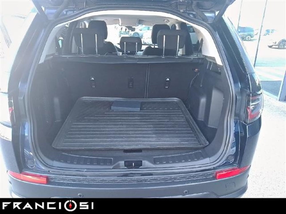 Land Rover Discovery Sport usata a Modena (12)