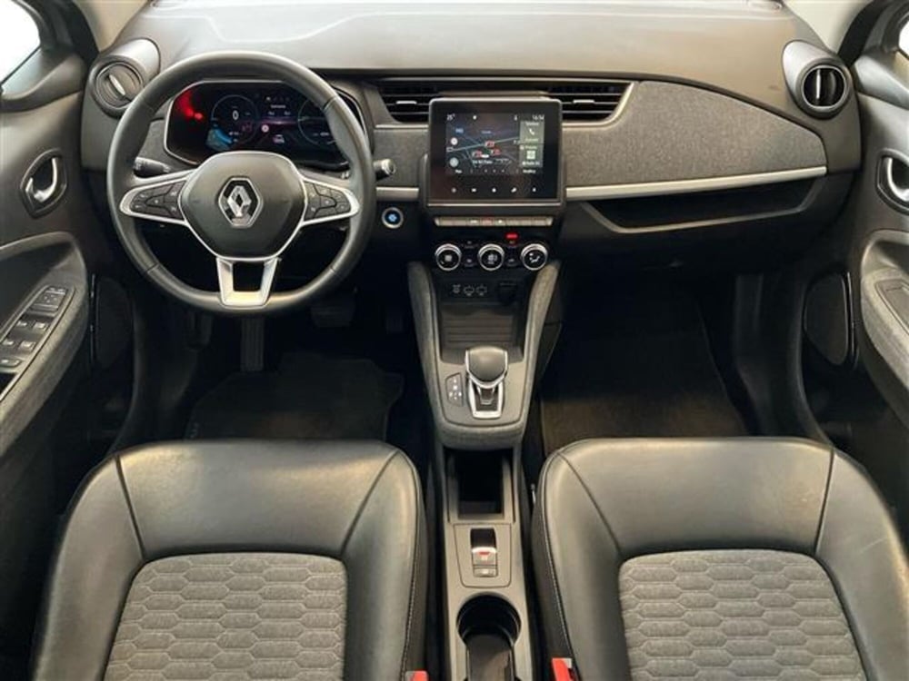 Renault Zoe usata a Como (9)