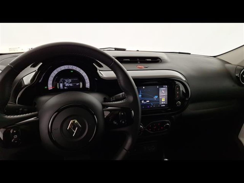Renault Twingo usata a Milano (10)