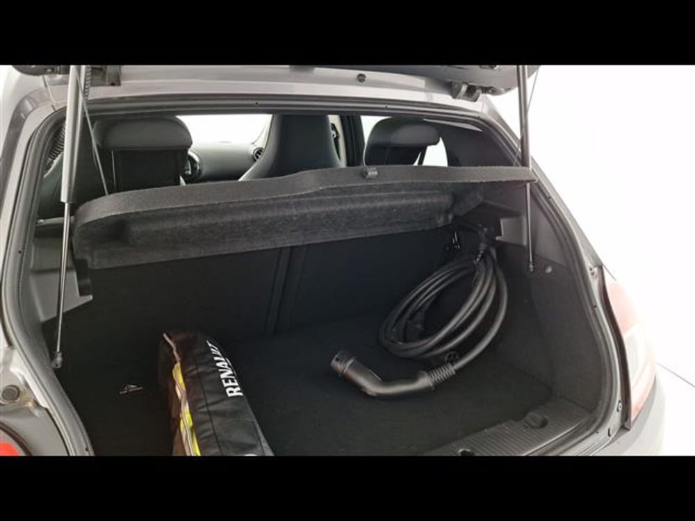 Renault Twingo usata a Milano (13)