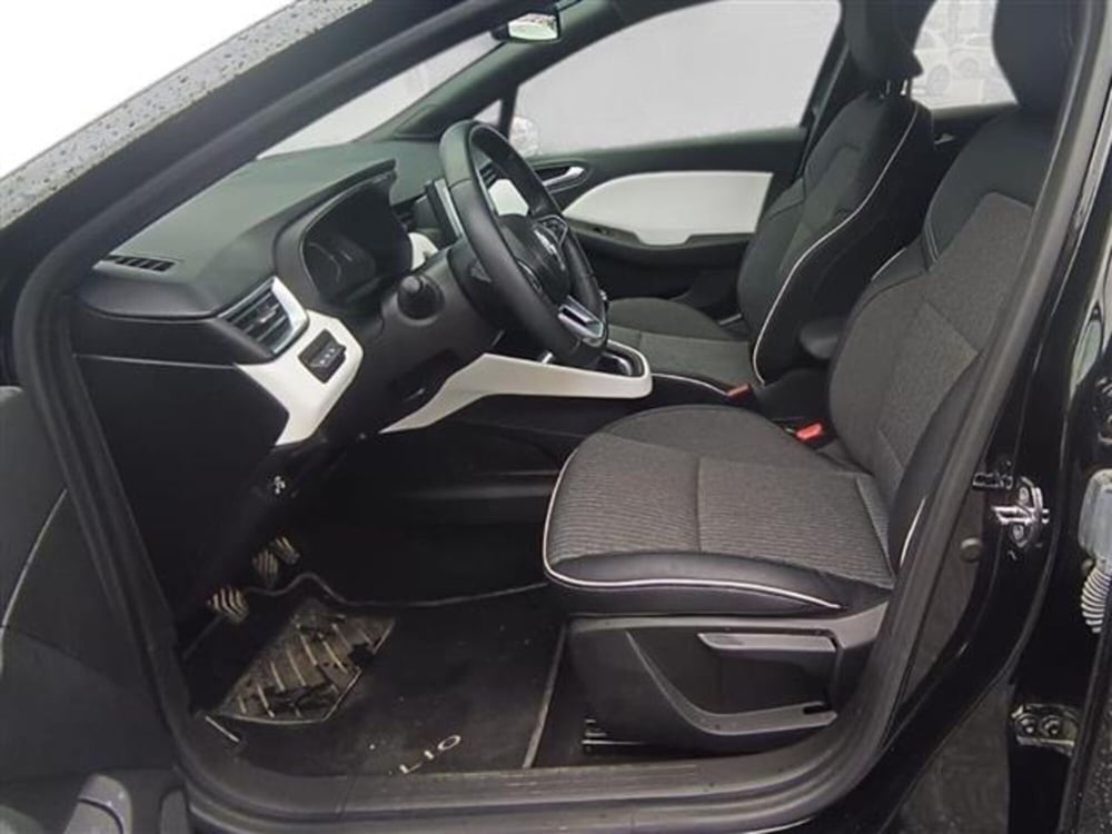 Renault Clio usata a Livorno (9)