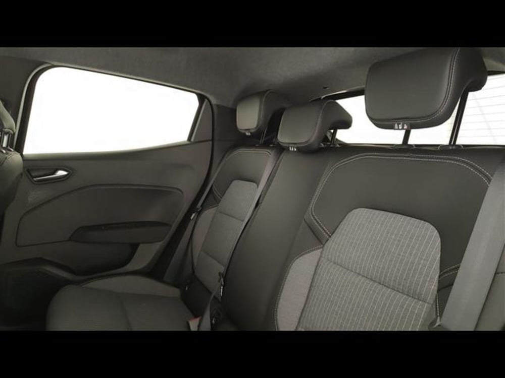 Renault Clio usata a Milano (10)
