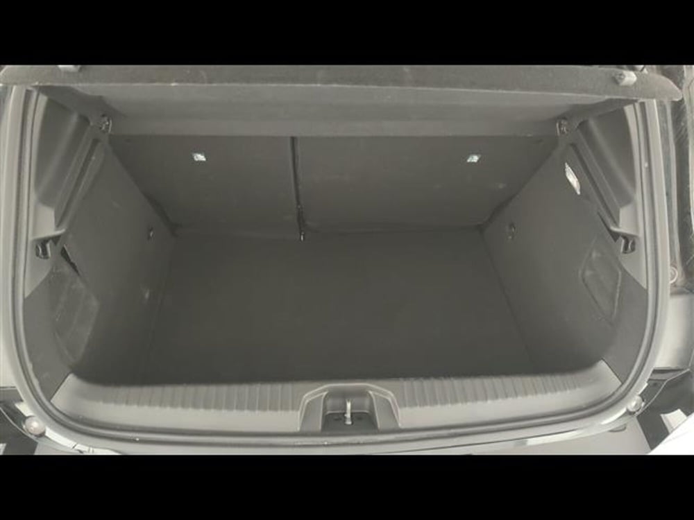 Renault Clio usata a Milano (12)