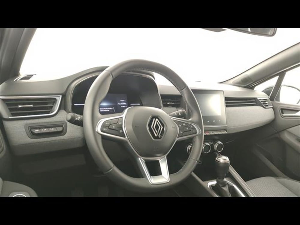 Renault Clio usata a Milano (8)
