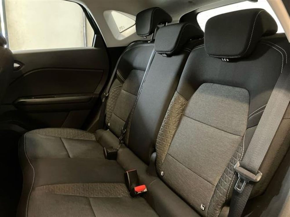 Renault Captur usata a Como (12)