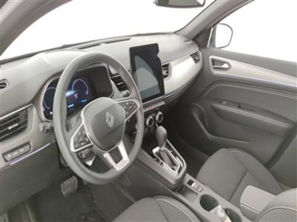 Renault Arkana nuova a Bari (14)