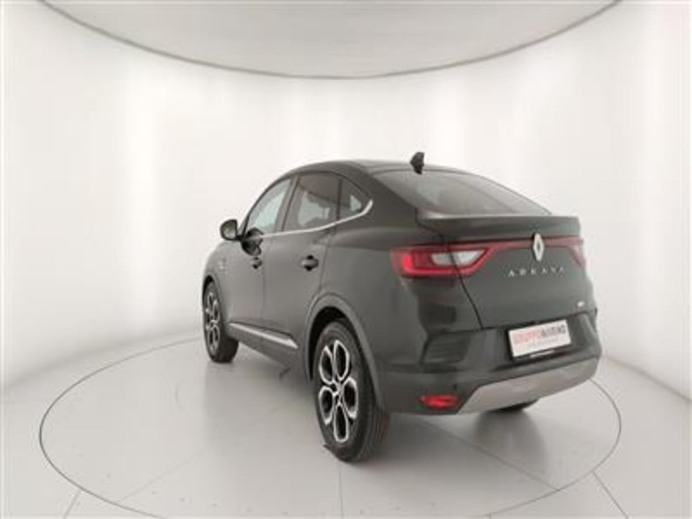 Renault Arkana usata a Bari (5)