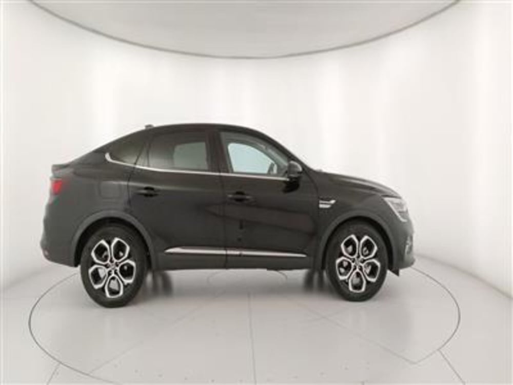 Renault Arkana usata a Bari (9)