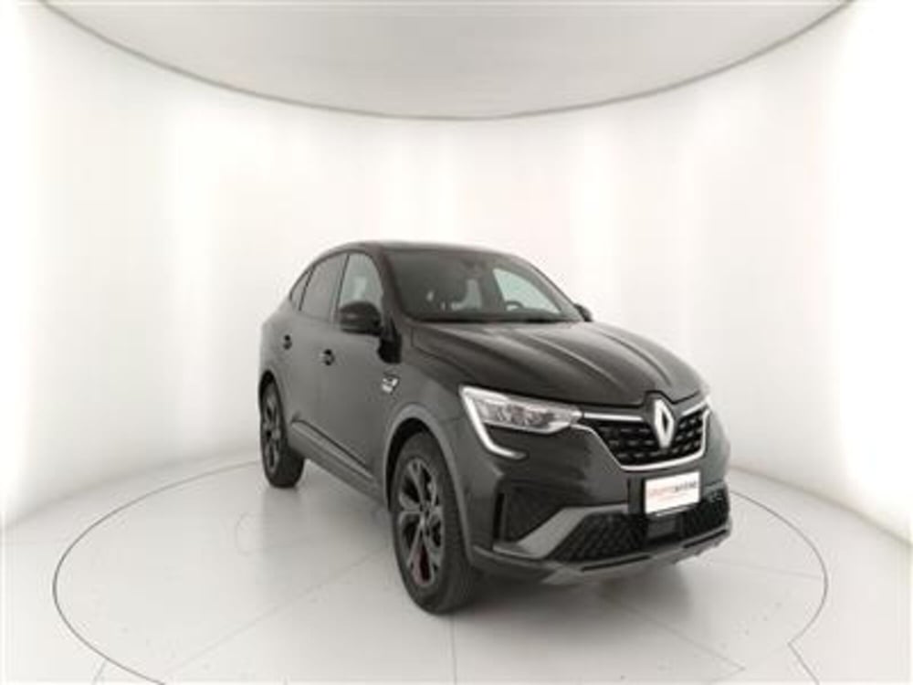 Renault Arkana usata a Bari (11)