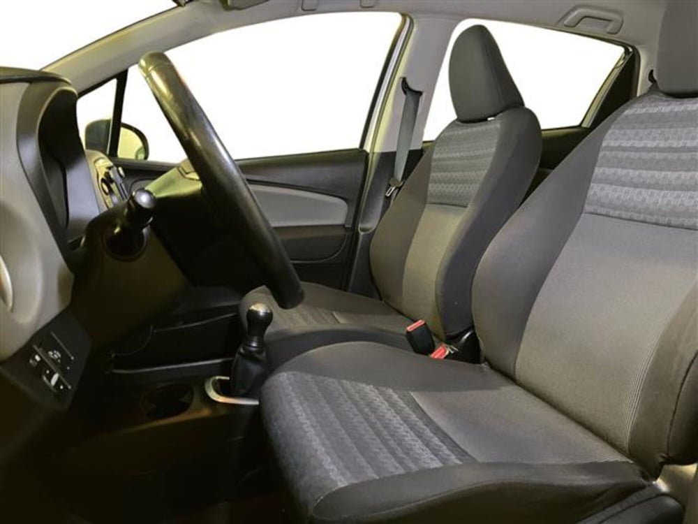 Toyota Yaris usata a Como (10)