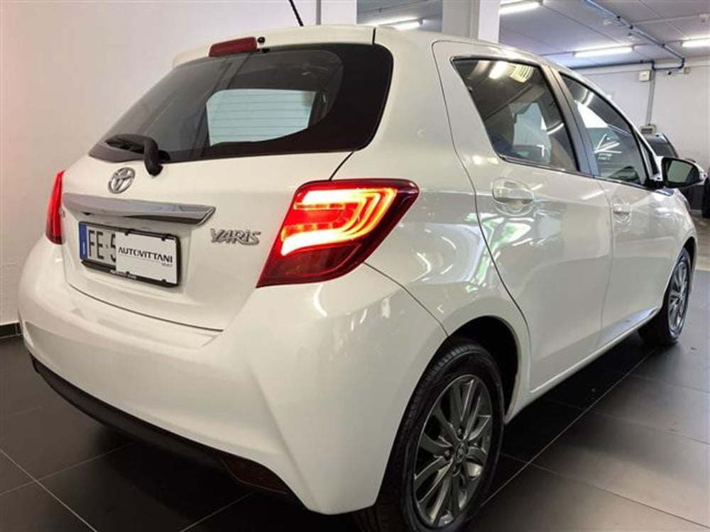 Toyota Yaris usata a Como (8)