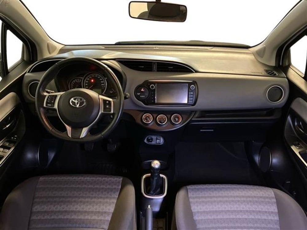 Toyota Yaris usata a Como (9)