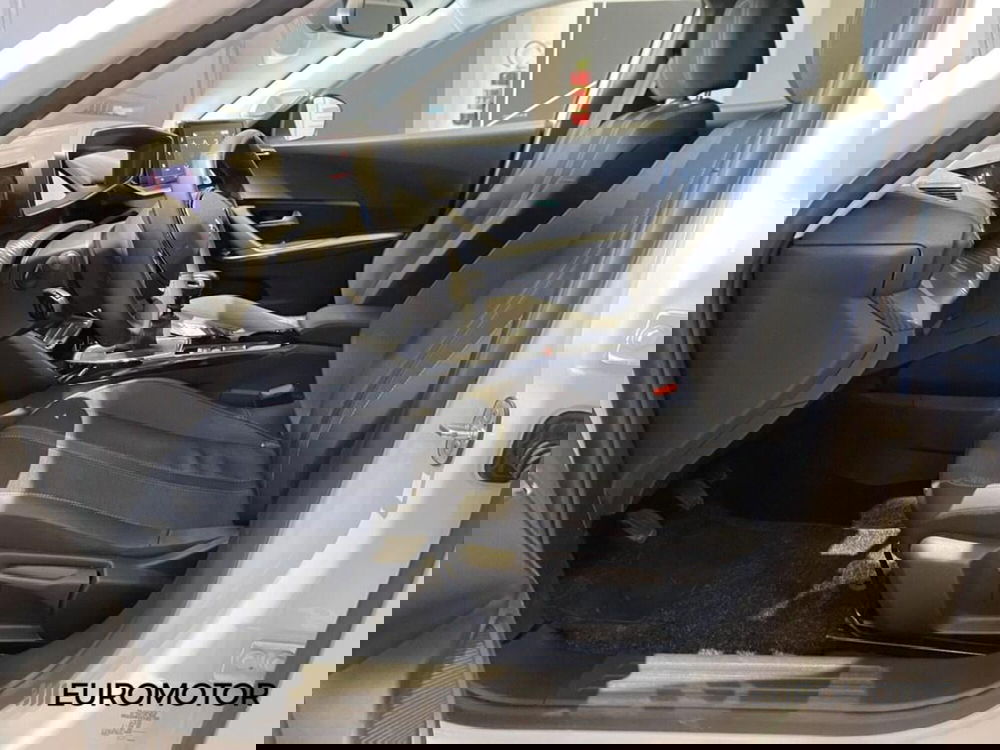 Peugeot 2008 usata a Bari (15)