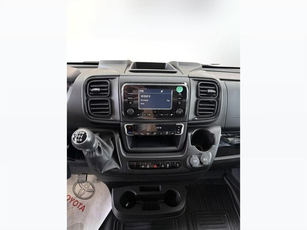Toyota Proace Max Furgone nuova a Monza e Brianza (11)