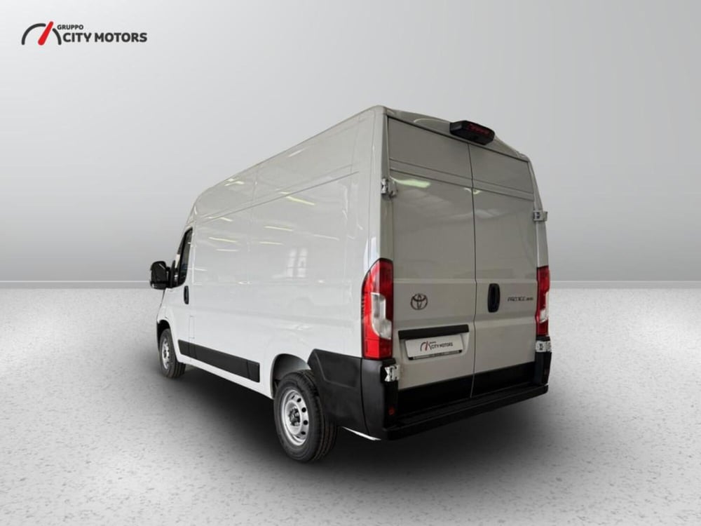 Toyota Proace Max Furgone nuova a Monza e Brianza (4)