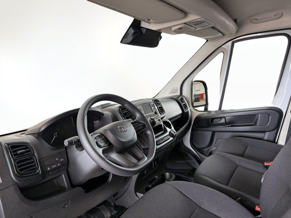 Toyota Proace Max Furgone nuova a Monza e Brianza (7)