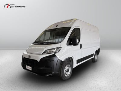Toyota Proace Max Furgone Max 33 2.2d 120cv L2H2 Business nuova a Monza