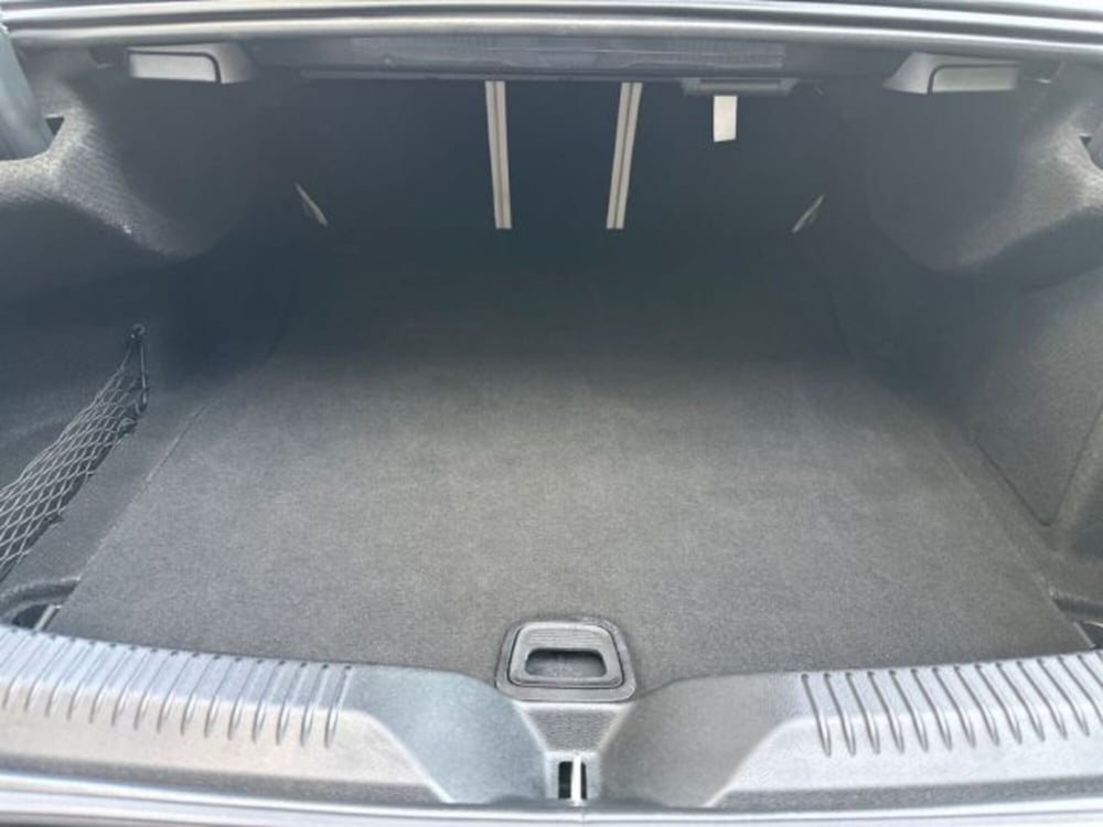 Mercedes-Benz CLS usata a Avellino (8)