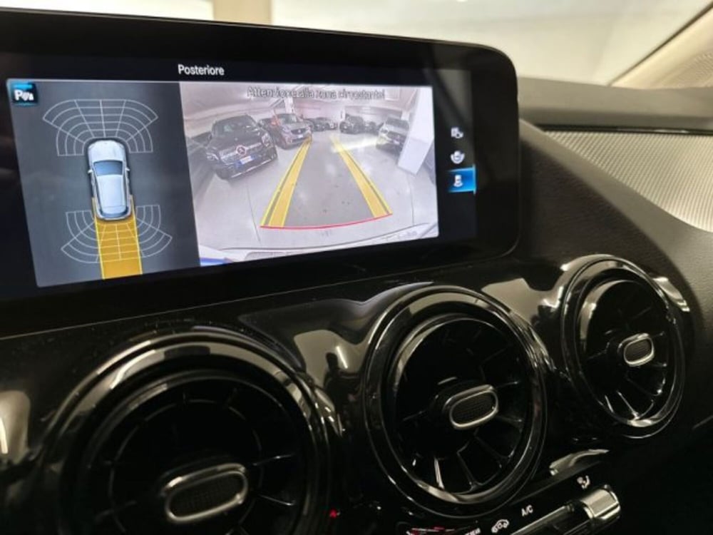 Mercedes-Benz GLA SUV usata a Avellino (14)