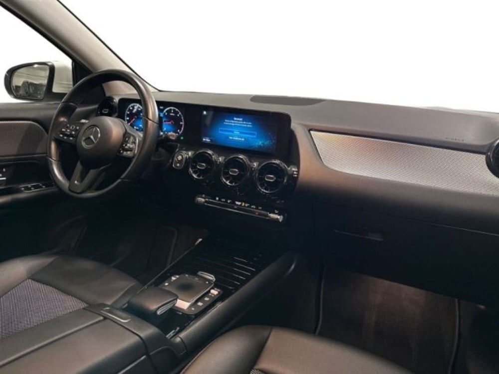Mercedes-Benz GLA SUV usata a Avellino (15)