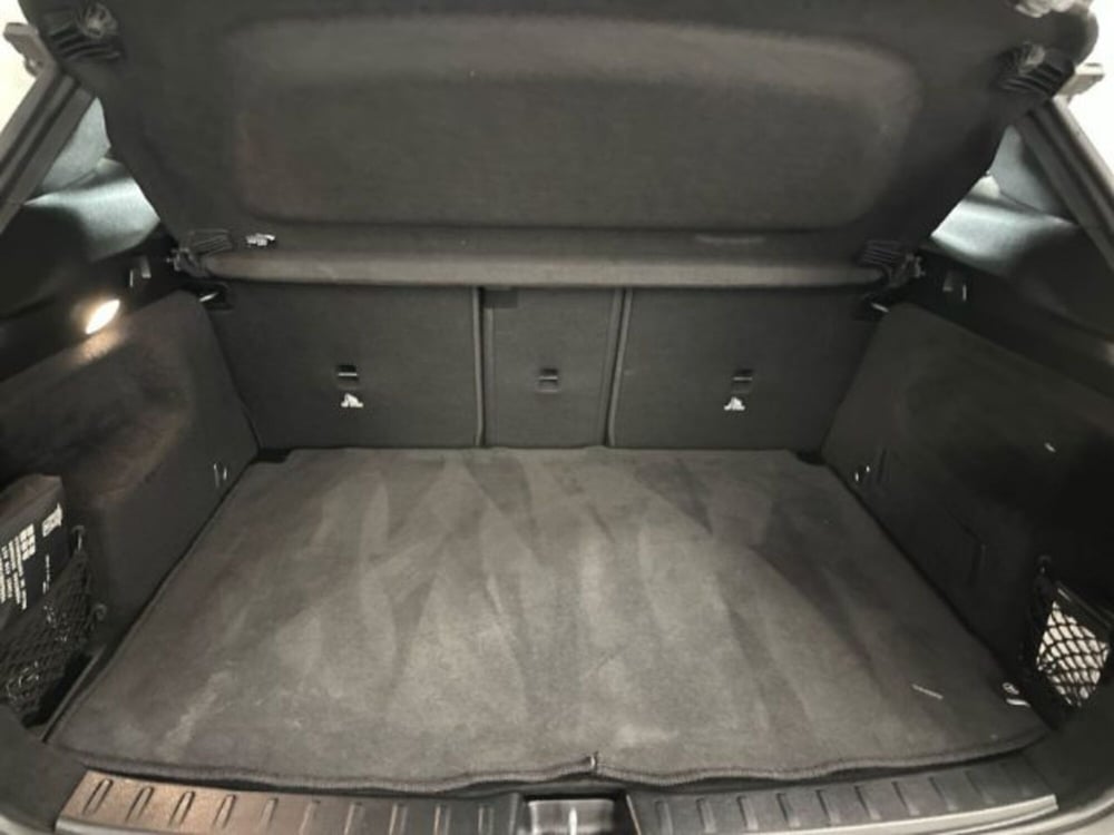 Mercedes-Benz GLA SUV usata a Avellino (8)