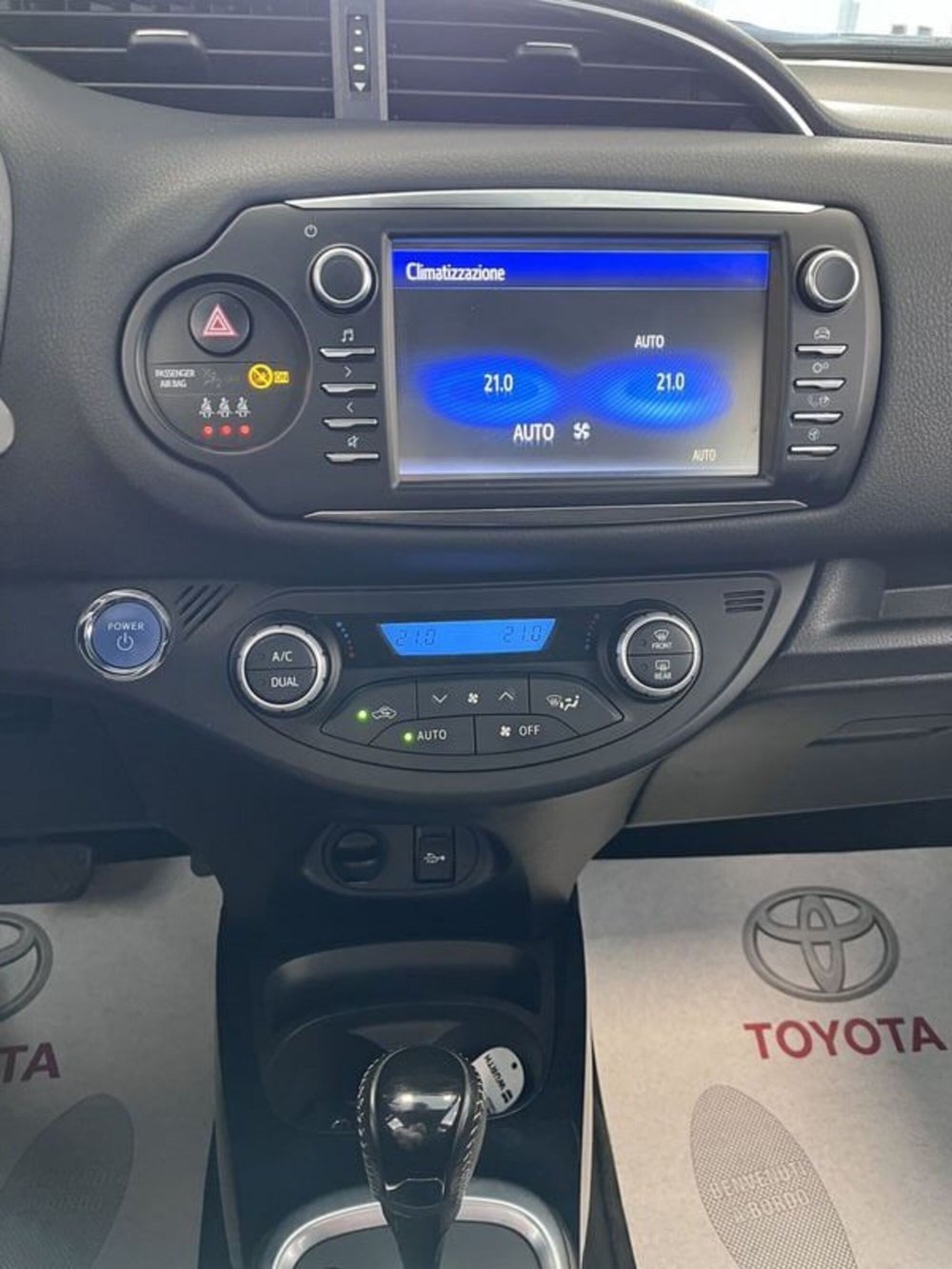 Toyota Yaris usata a Prato (12)