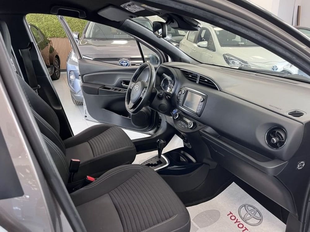 Toyota Yaris usata a Prato (8)