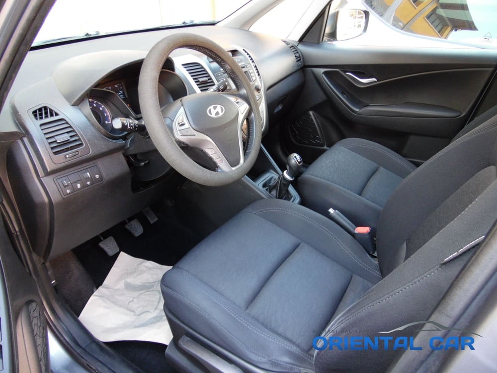 Hyundai ix20 usata a La Spezia (8)