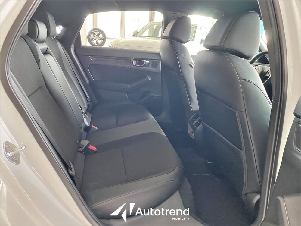 Honda Civic nuova a Bari (13)