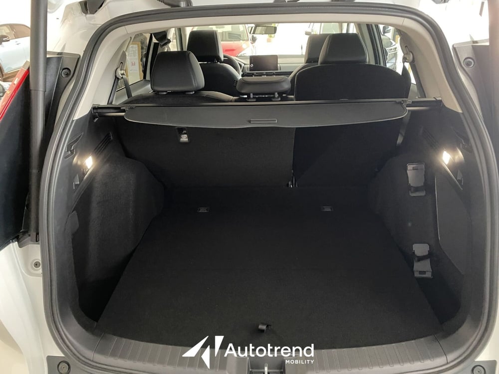 Honda CR-V nuova a Bari (17)