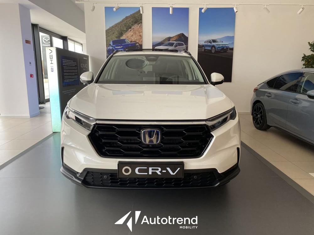 Honda CR-V nuova a Bari (2)
