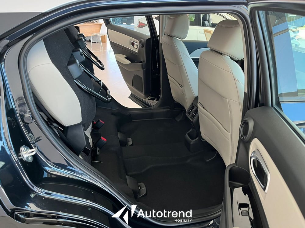Honda HR-V nuova a Bari (12)