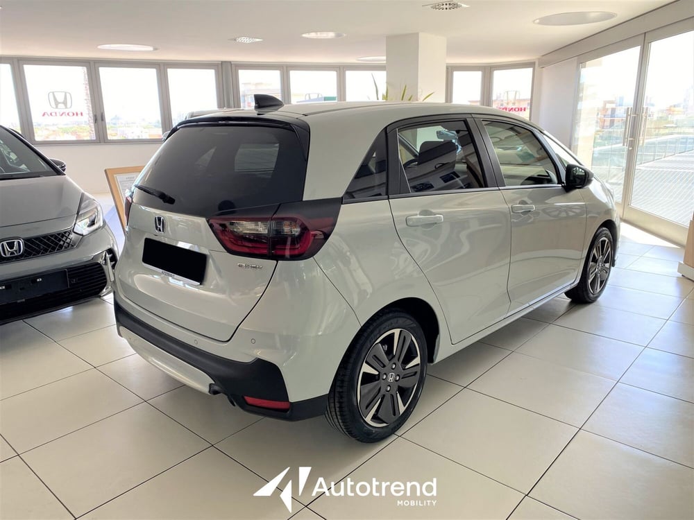 Honda Jazz nuova a Bari (3)