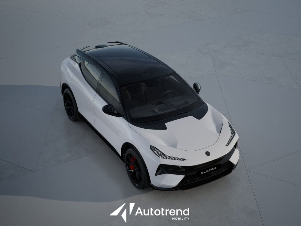 Lotus Eletre nuova a Bari (4)