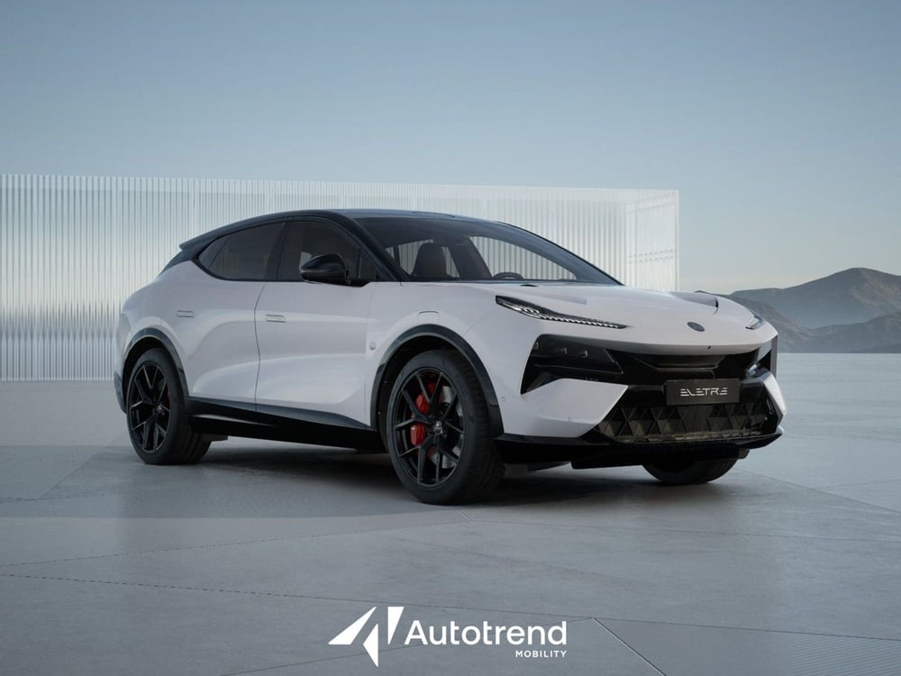 Lotus Eletre nuova a Bari (5)