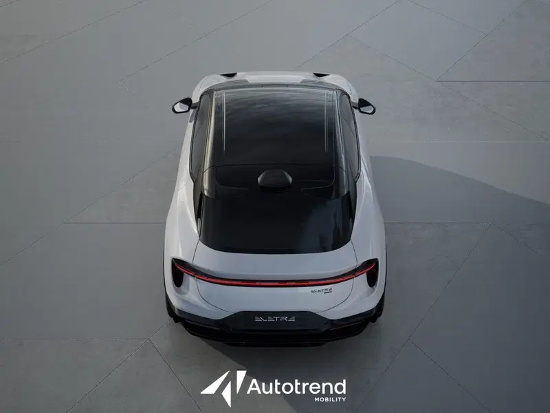 Lotus Eletre nuova a Bari (8)