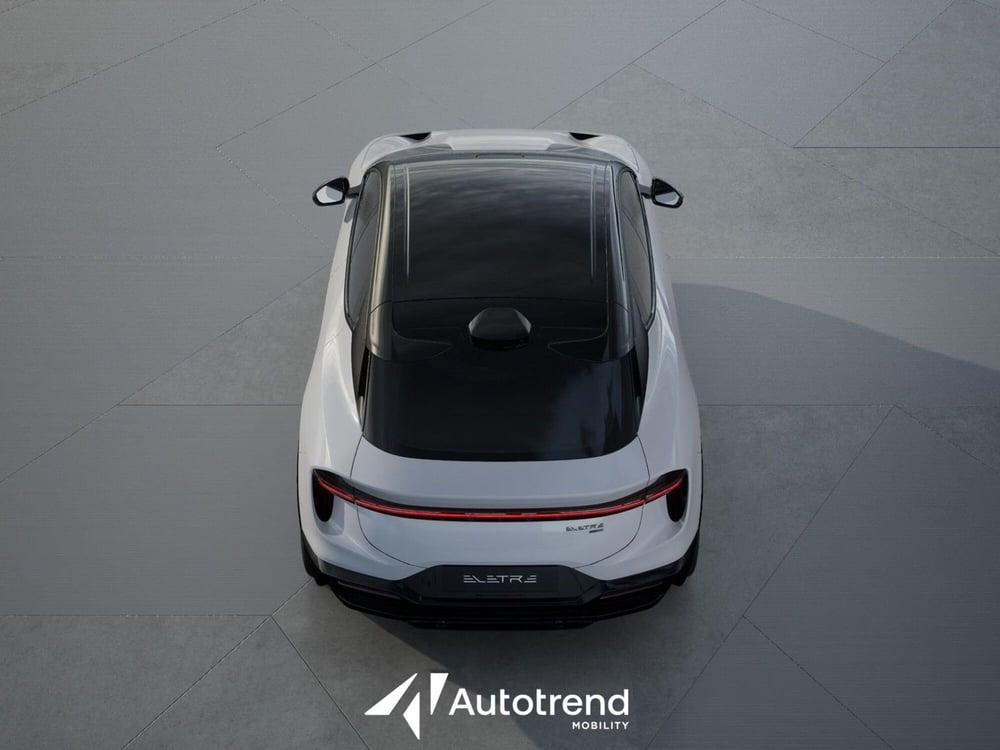 Lotus Eletre nuova a Bari (8)