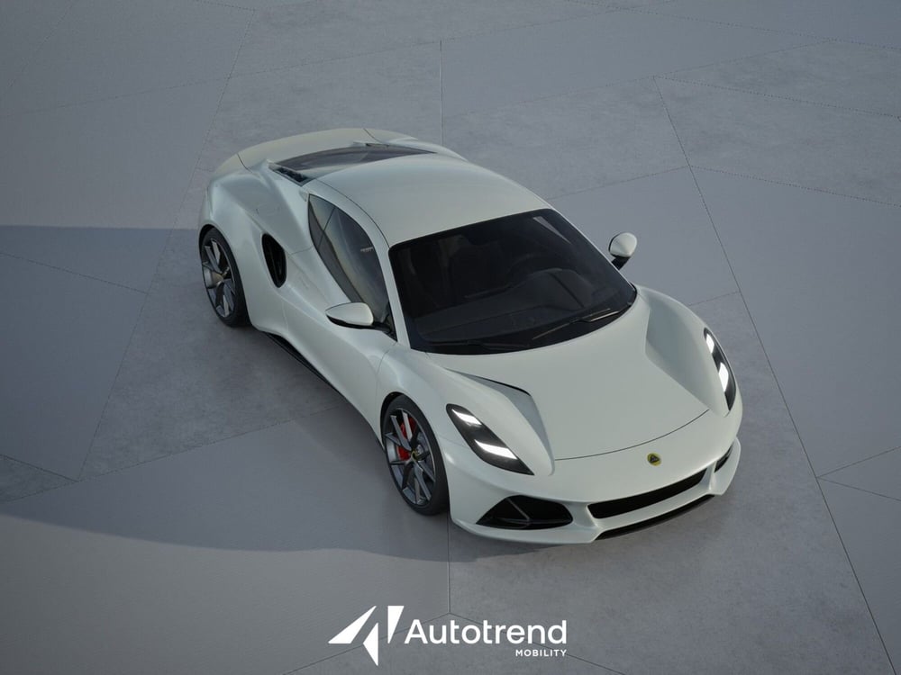 Lotus Emira nuova a Bari (4)