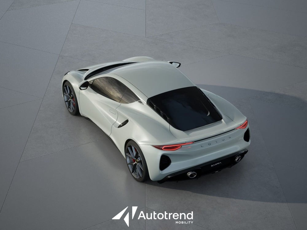 Lotus Emira nuova a Bari (6)