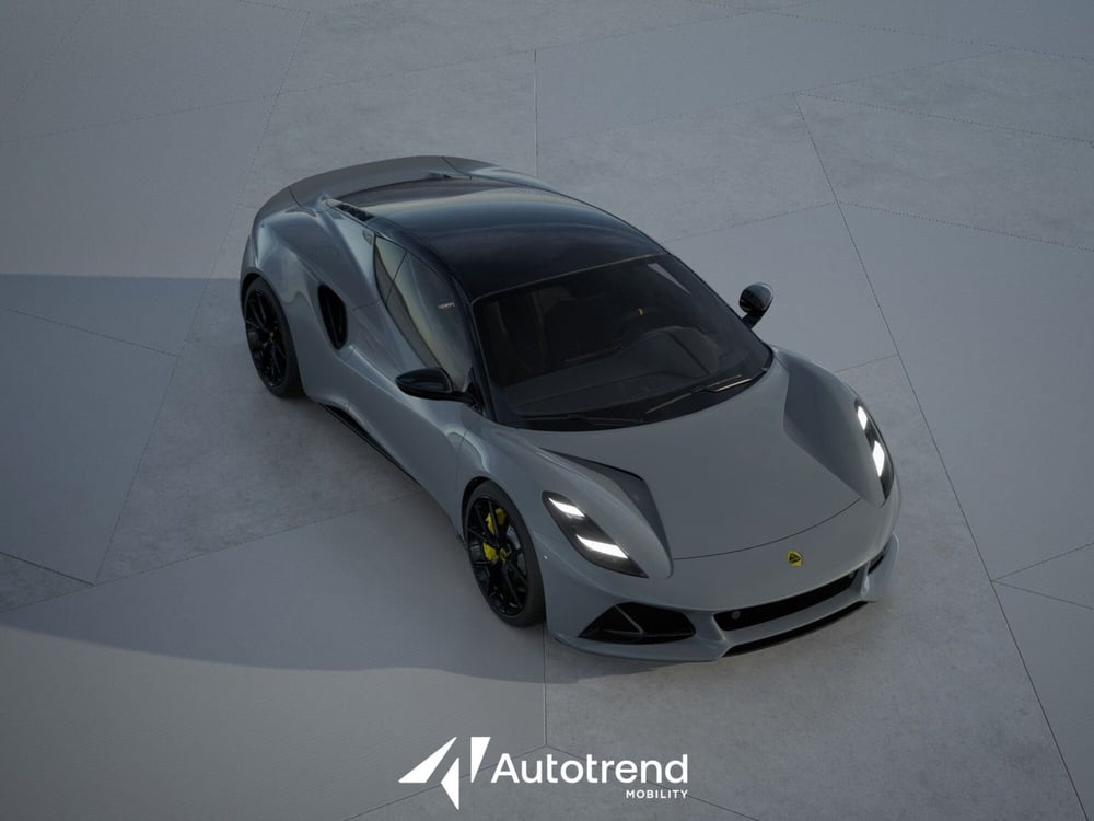 Lotus Emira nuova a Bari (4)