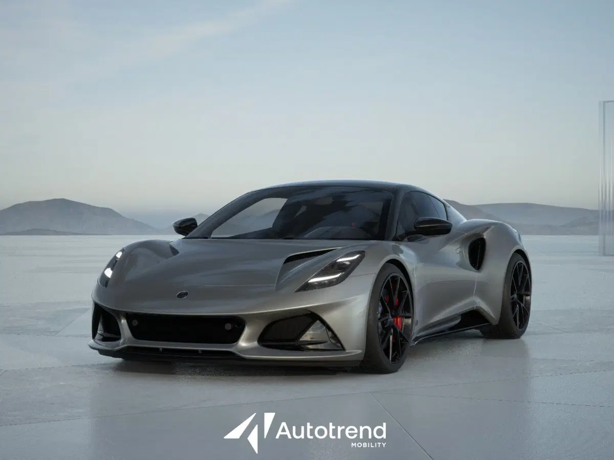 Lotus Emira nuova a Bari