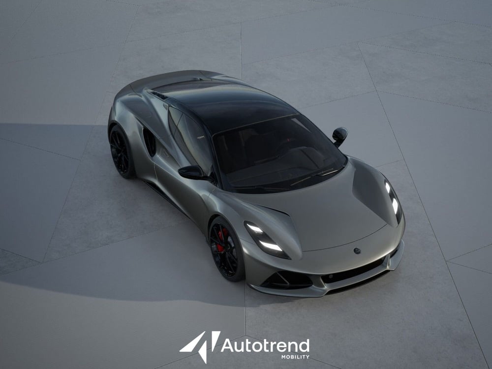 Lotus Emira nuova a Bari (4)